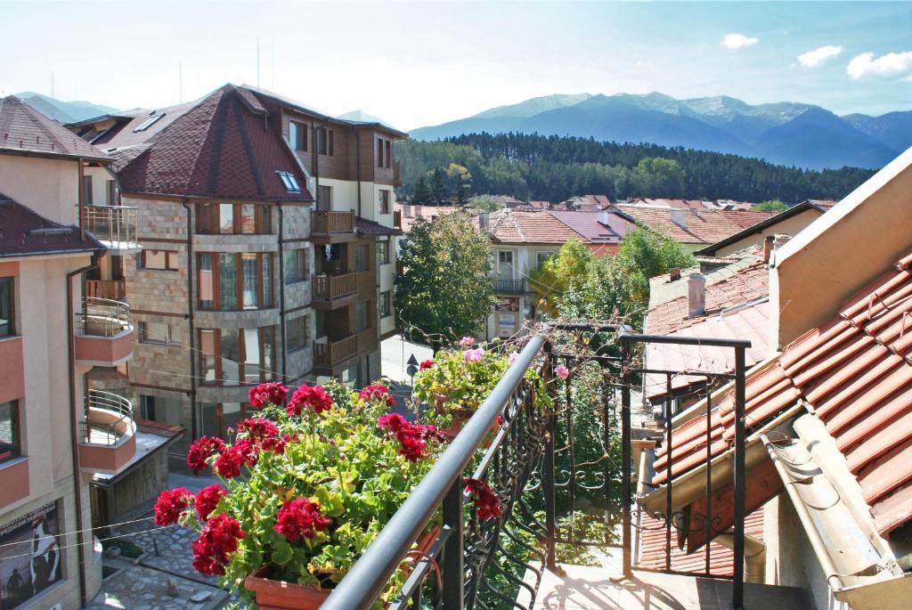 Family Hotel Zora Razlog Room photo