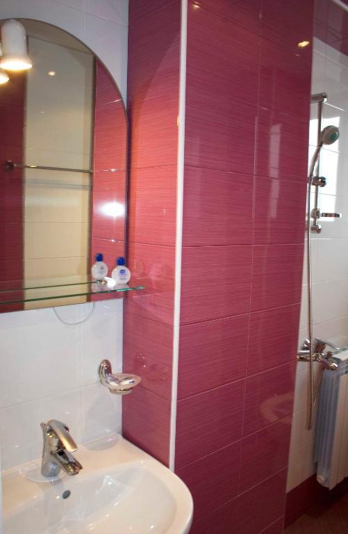 Family Hotel Zora Razlog Room photo